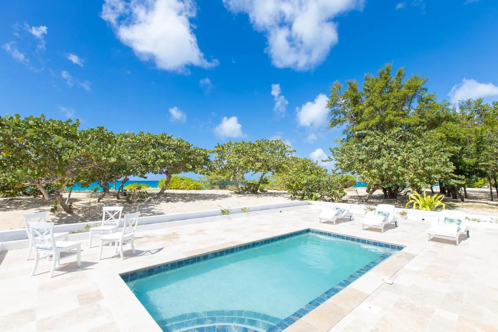 Barefoot Beach Bungalow Baie Longue